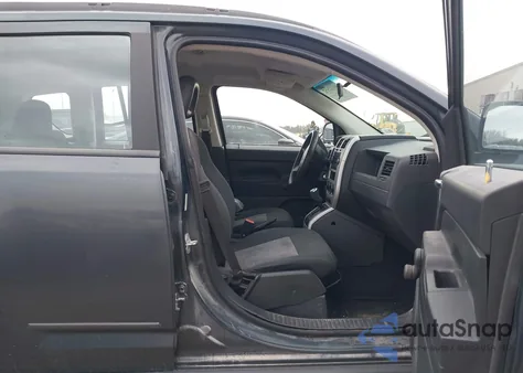 2008 Jeep Compass Sport from USA, damaged, VIN 1J8FT47W48D691789